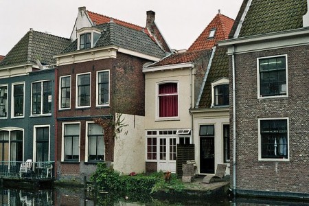 2. MÍSTO: Leiden